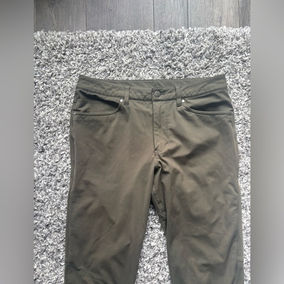LULULEMON | men’s classic fit abc pant | size 31 - Picture 4 of 7